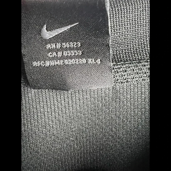 MANCHESTER UNITED 2003/2004 TRAINING FOOTBALL SHIRT NIKE SIZE XL - Picture 4 of 7